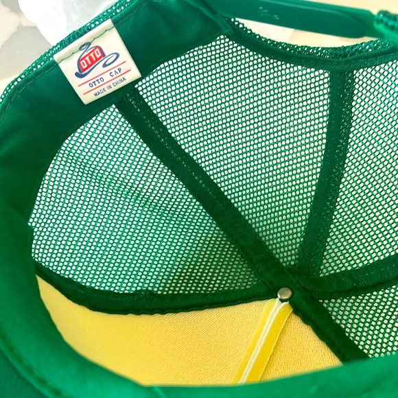 Vintage Trucker Hat - Picture 3 of 4